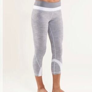 Lululemon Run: Pace Crop in the Wee Are From Space White Combo/White 6
